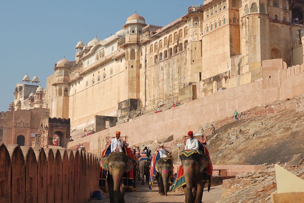Tour of Amber Fort, Information about Amber Fort, Attractions in Amber