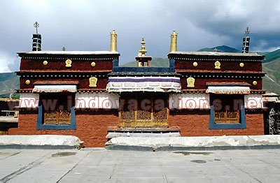 Tibet Tour Traduk Temple