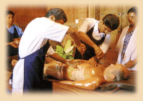 Pizhichil, Pizhichil Ayurveda Treatment