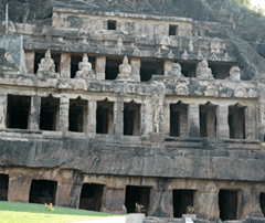 Undavalli Caves, Vijaywada