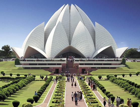 Lotus Temple, Lotus Temple in Delhi