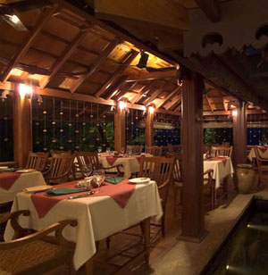 Hotel Coconut Lagoon Restaurant, Kumarakom