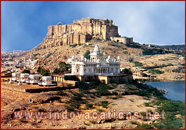 Mehrangarh fort (wide view)