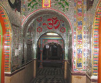 Kanch Mandir, Indore