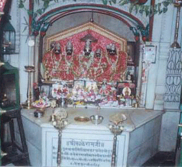 Hanumangarhi, Ayodhya