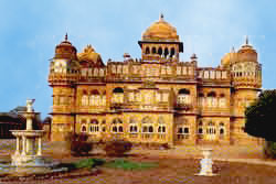 Vijay Vilas Palace, Mandvi