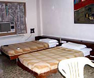 Hotel Aram Room