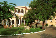 Hotel Khasa Kothi, Jaipur