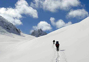 Skiing in Kashmir