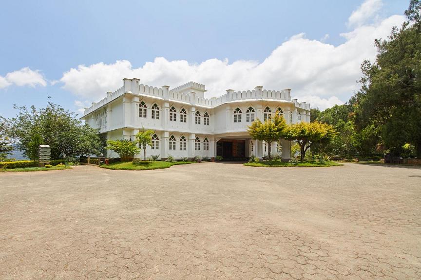 Restaurant in Hotel Fort Munnar