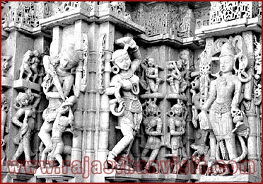 Dancing Figures in Ranakpur, Rajasthan