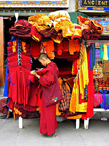 Tibet Shopping, Shopping in Tibet