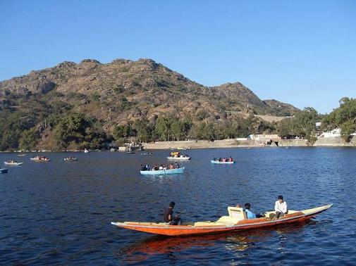 Nakki Lake Mountabu