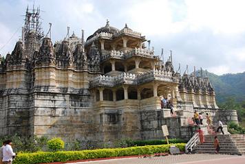 Adinatha Tempel in Ranakpur